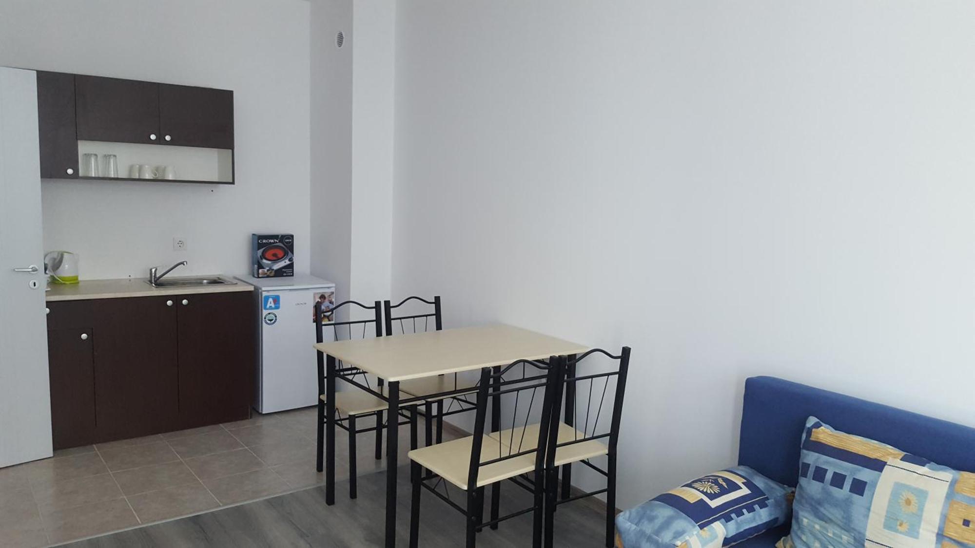 Blue Bay Palace Apart Complex Pomorie Phòng bức ảnh