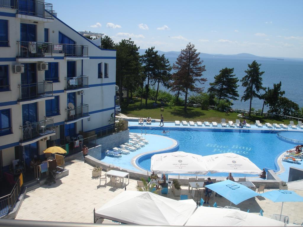 Blue Bay Palace Apart Complex Pomorie Ngoại thất bức ảnh