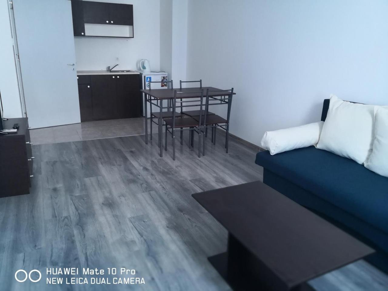 Blue Bay Palace Apart Complex Pomorie Ngoại thất bức ảnh