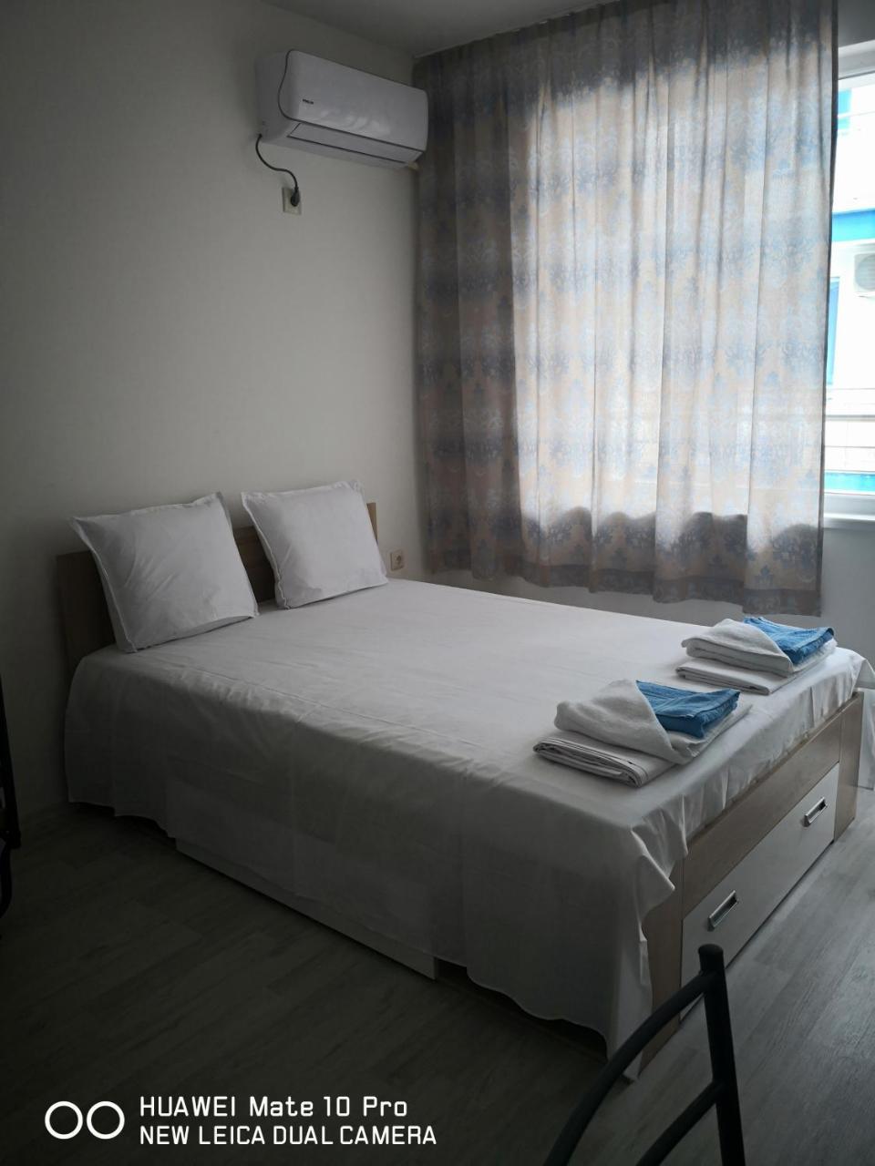 Blue Bay Palace Apart Complex Pomorie Ngoại thất bức ảnh