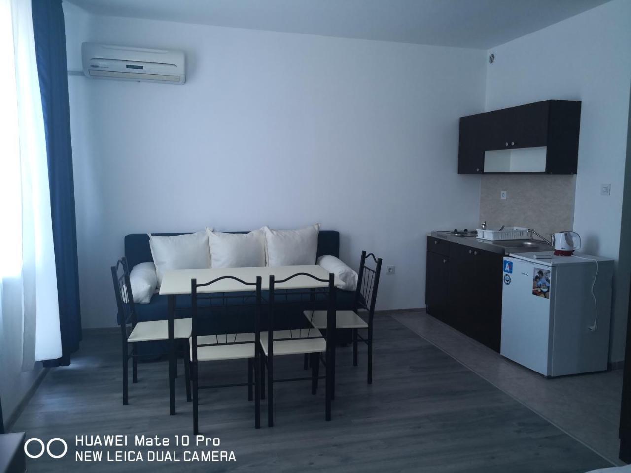 Blue Bay Palace Apart Complex Pomorie Ngoại thất bức ảnh